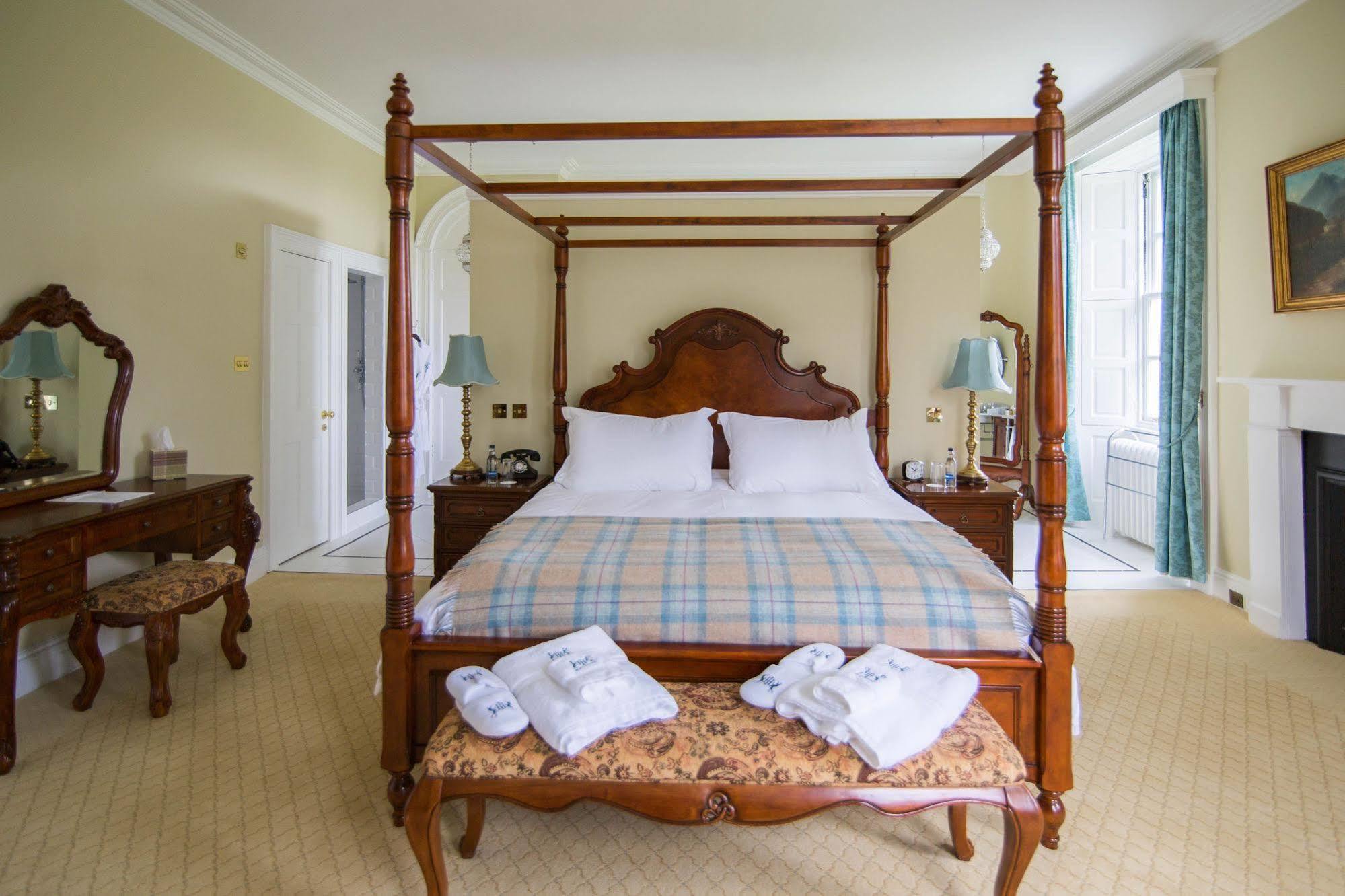 Islay House Hotel Bridgend  Ngoại thất bức ảnh